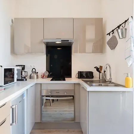 Travel Homes - The Armore - 1br City Center